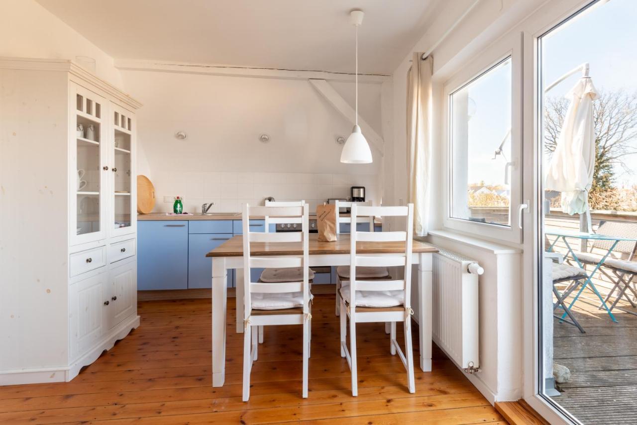 Ferienwohnung Brombeere Mit Grossem Garten Und Balkon Graal-Mueritz Buitenkant foto