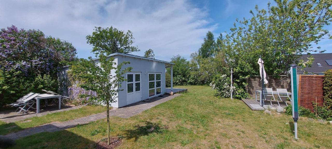 Ferienwohnung Brombeere Mit Grossem Garten Und Balkon Graal-Mueritz Buitenkant foto